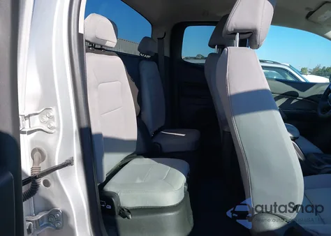 2020 Chevrolet Colorado 2Wd Long Box Wt z USA, uszkodzony, nr VIN 1GCHSBEN8L1213614